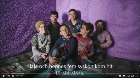 Angelina Jolie träffar Hala som är på flykt i Libanon - hon drömmer om sin mamma