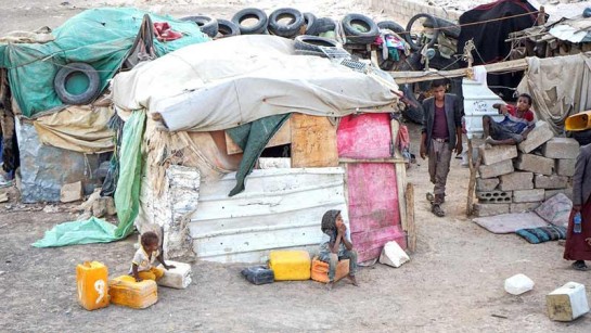 Ett boenden för människor på flykt i lägret Al-Rawdah i staden Marib.